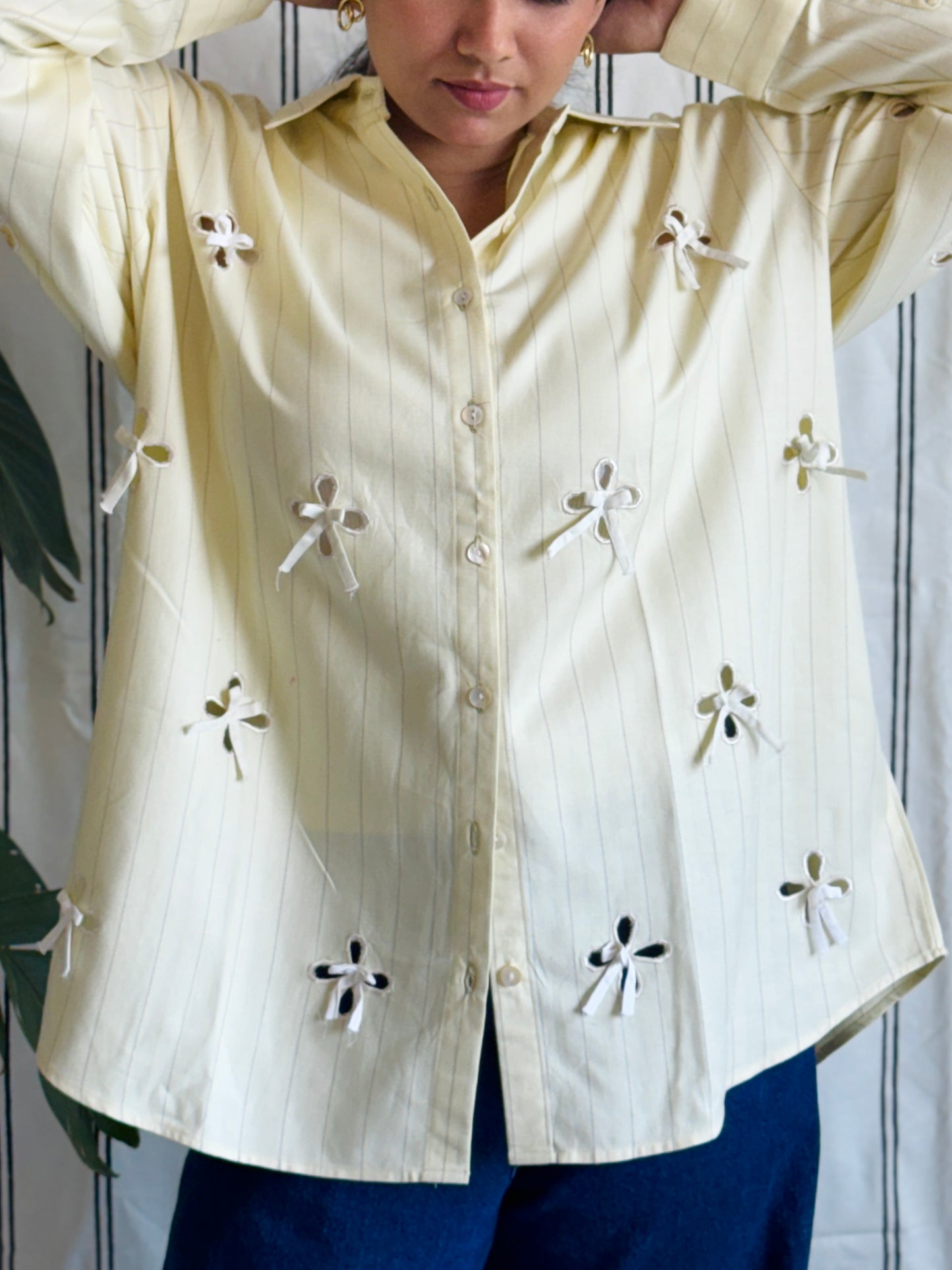 Flower cut-out Shirt